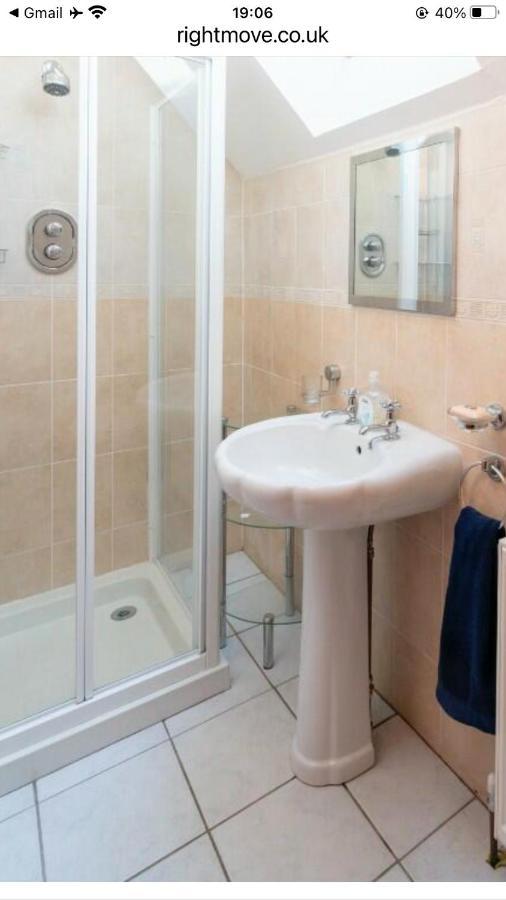 Executive Serviced Apartments 2 Forfar Buitenkant foto