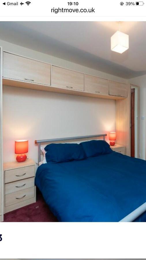 Executive Serviced Apartments 2 Forfar Buitenkant foto